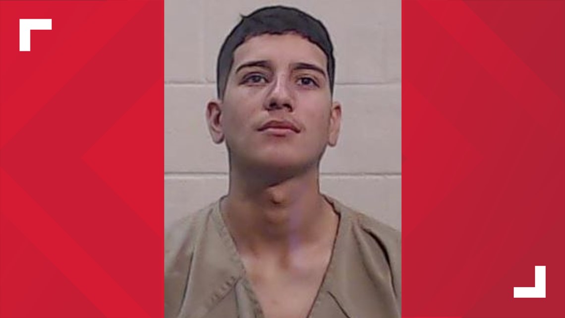 Man arrested for drunk driving wreck that killed 2 - Vimarsana News