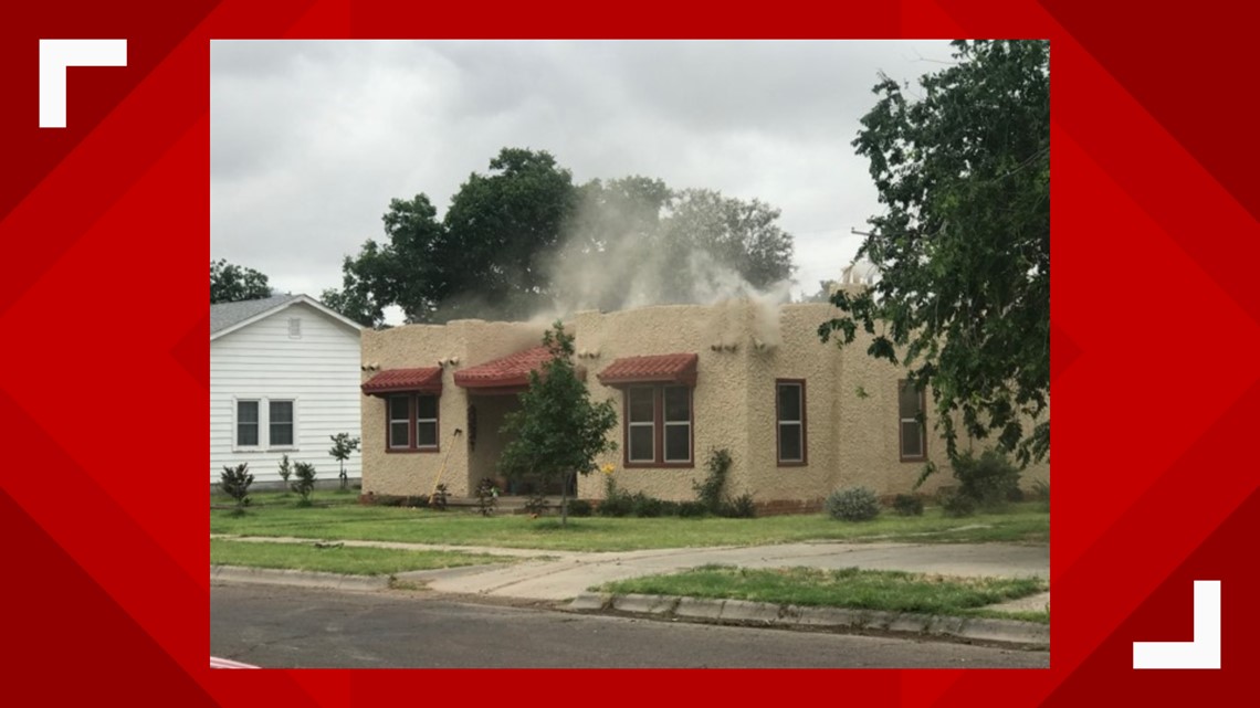 Emergency crews handle house fire in Midland | newswest9.com