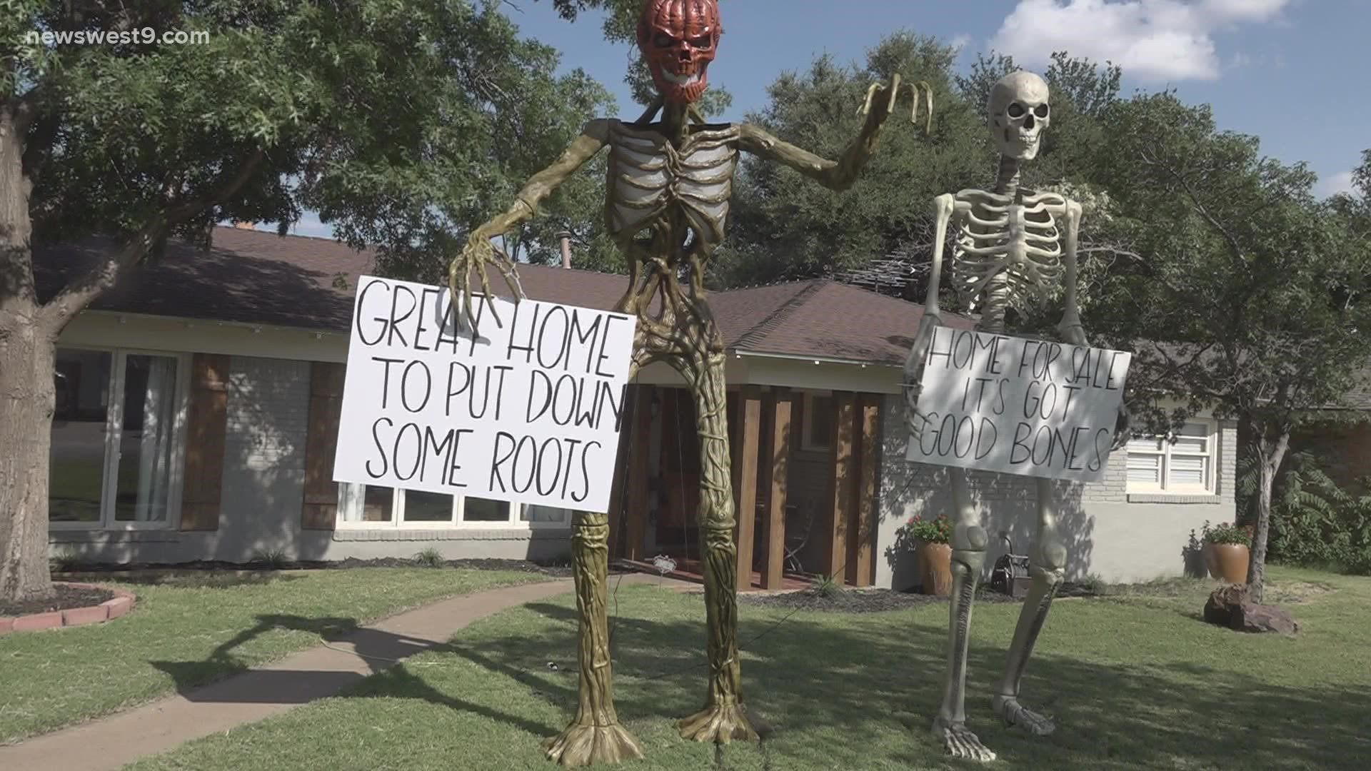 After having some trouble selling their home, the Moreno family put up two, 12-foot skeletons that're holding advertisement signs to try and find potential buyers.