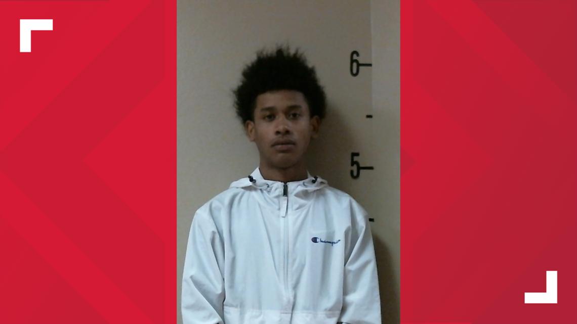 Big Spring Police seek 16-year-old in robbery case | newswest9.com