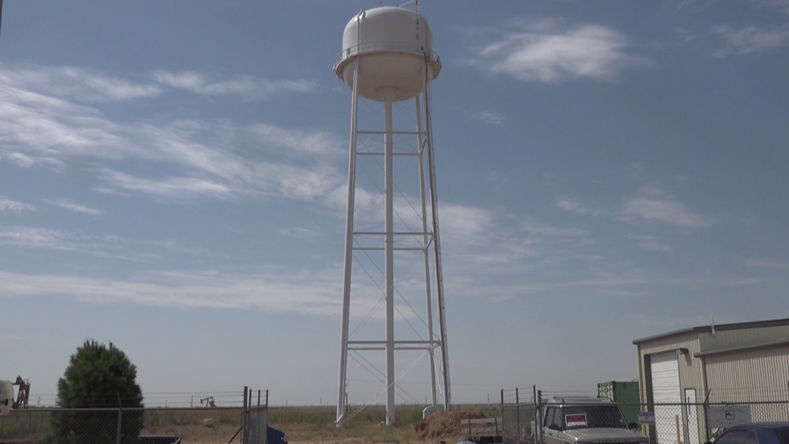 Ector County Commissioners approve agreement for secondary water source for Gardendale - Vimarsana News