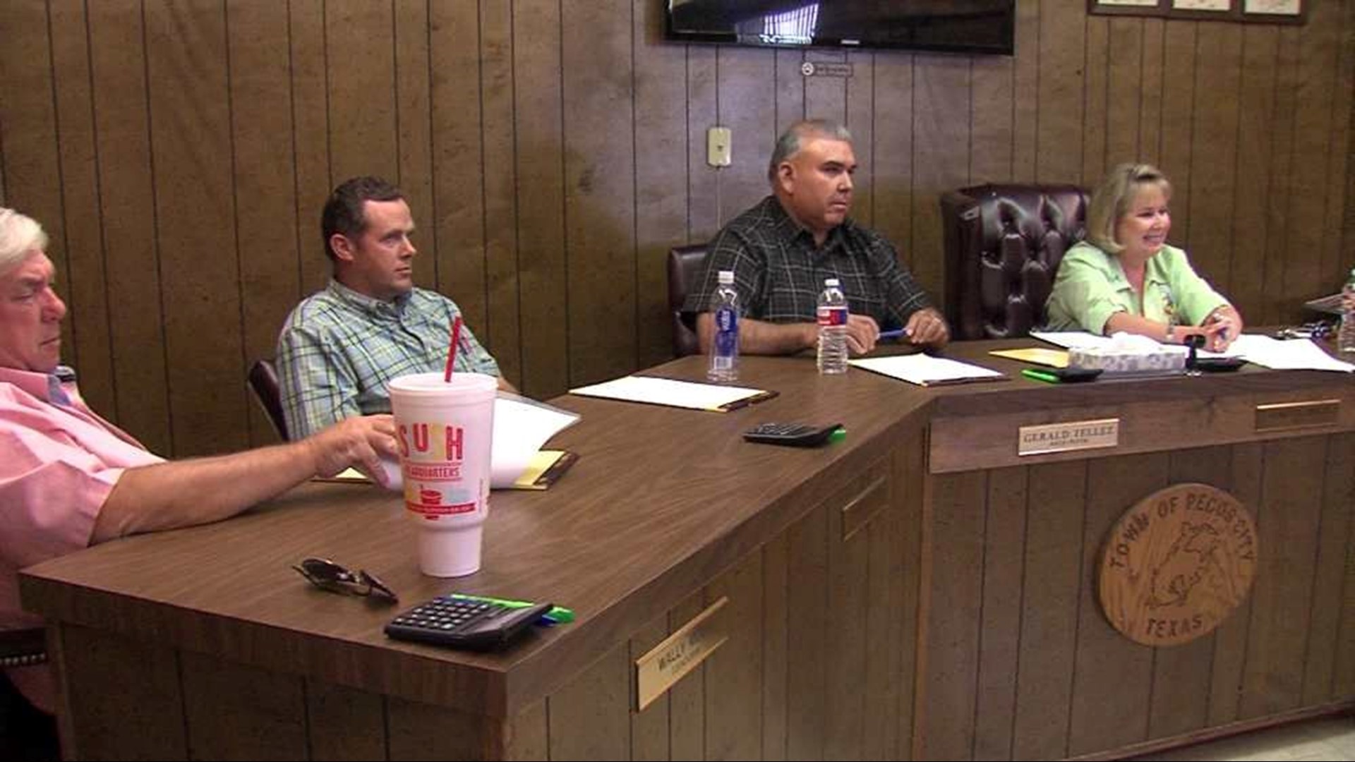 Pecos City Council Discusses Plans to Hire New City Manager