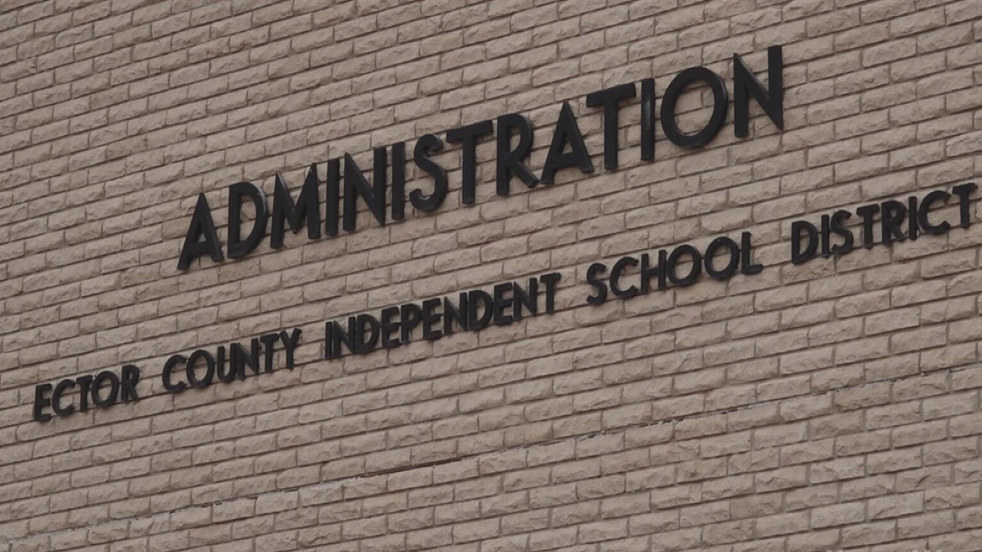 Ector County ISD aims for improvement amid low TEA score | newswest9.com