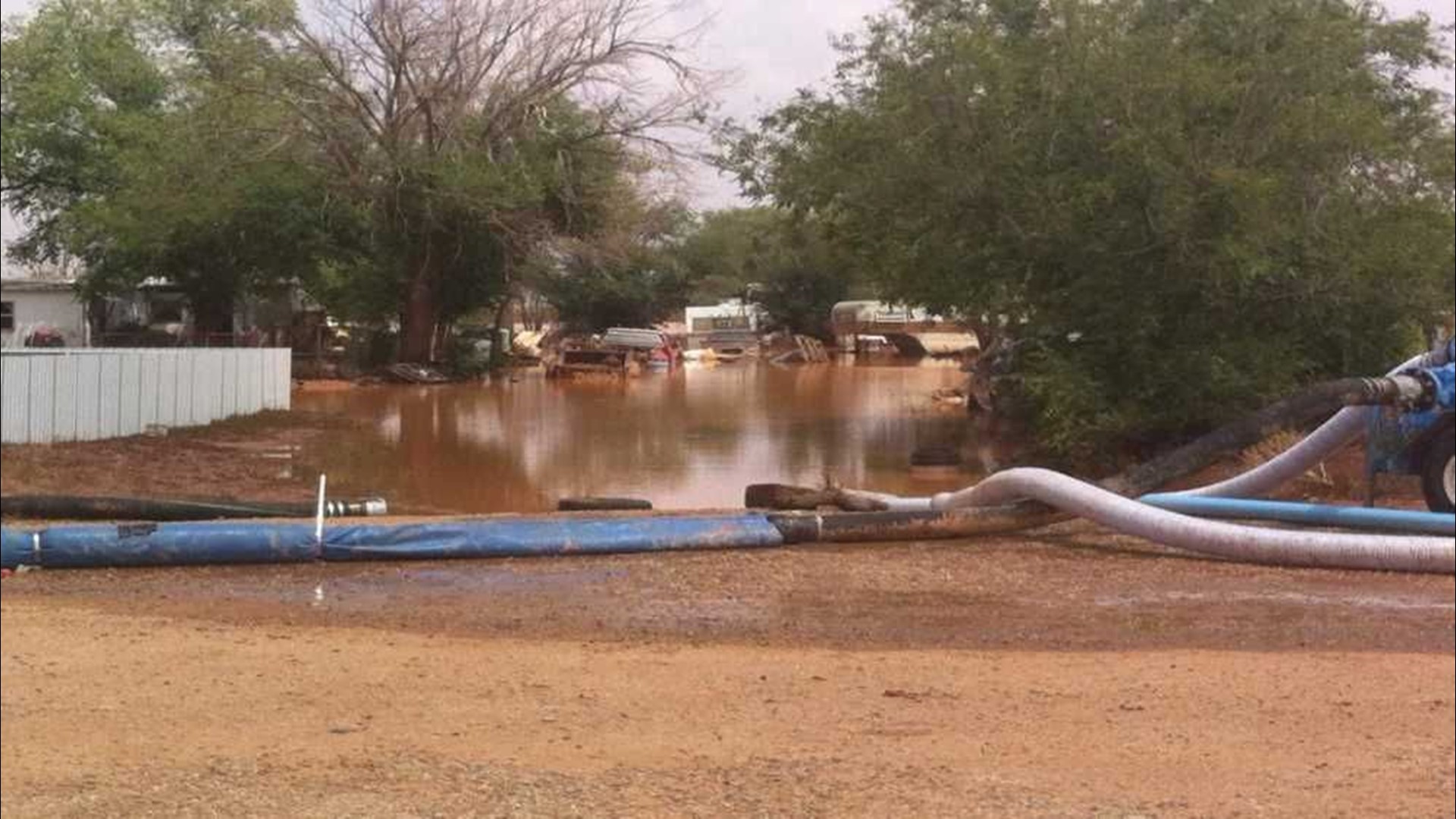 Over a Dozen Homes Destroyed in Seagraves Flood