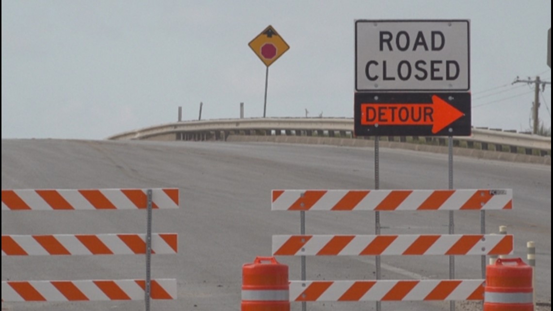 Drivers react to demolition of Midkiff Bridge - Vimarsana News