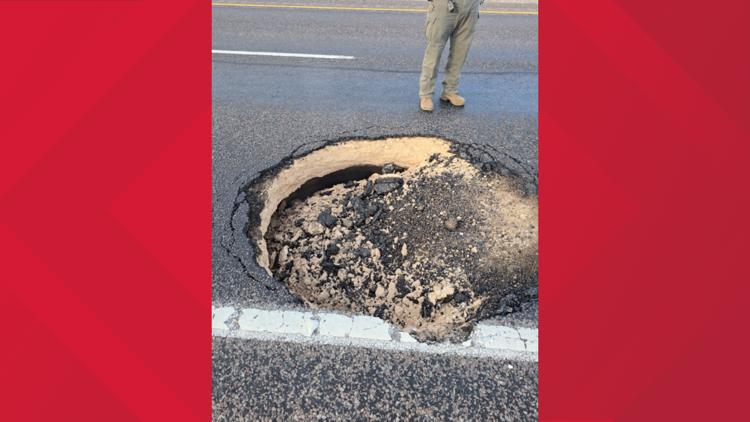 State Highway 18 northbound lane south of Kermit closed due to