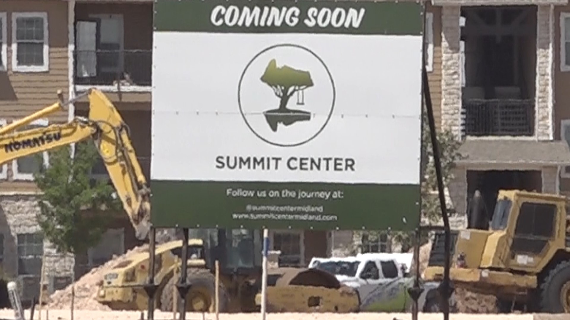 Summit Center Midland will open in Spring 2024, bringing restaurants, retail and more. Neighbors of the center think it will be good for the area.
