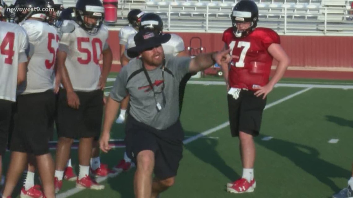 Iraan football players defend their coach in front of the school board