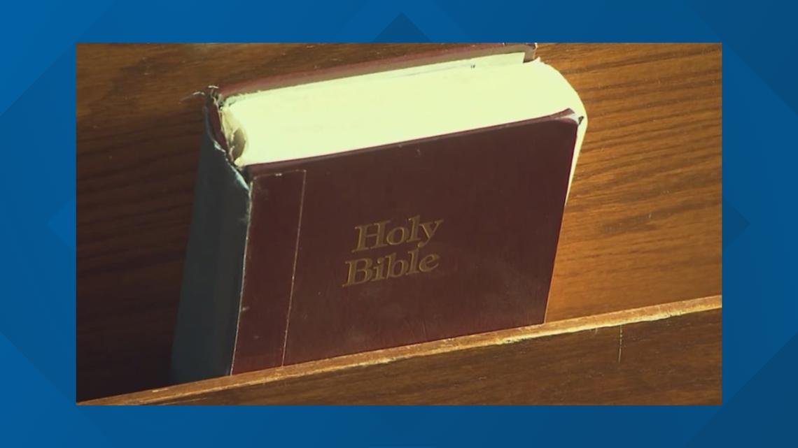 Two West Texas school districts vote against measure to adopt daily prayer period in public schools