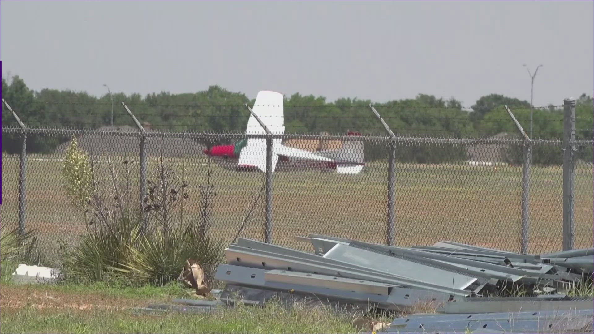 The hard landing was allegedly a result of the wingtip catching the ground and spinning off the runway.