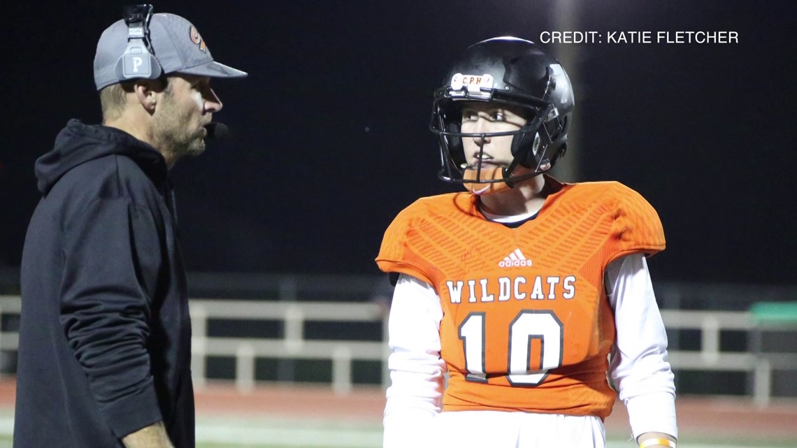 West Texas connection between two quarterbacks Saturday night - Vimarsana News