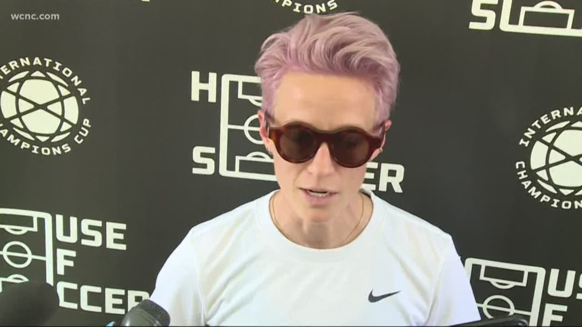 Megan Rapinoe Visits Charlotte For House Of Soccer And International Champions Cup Newswest9 Com