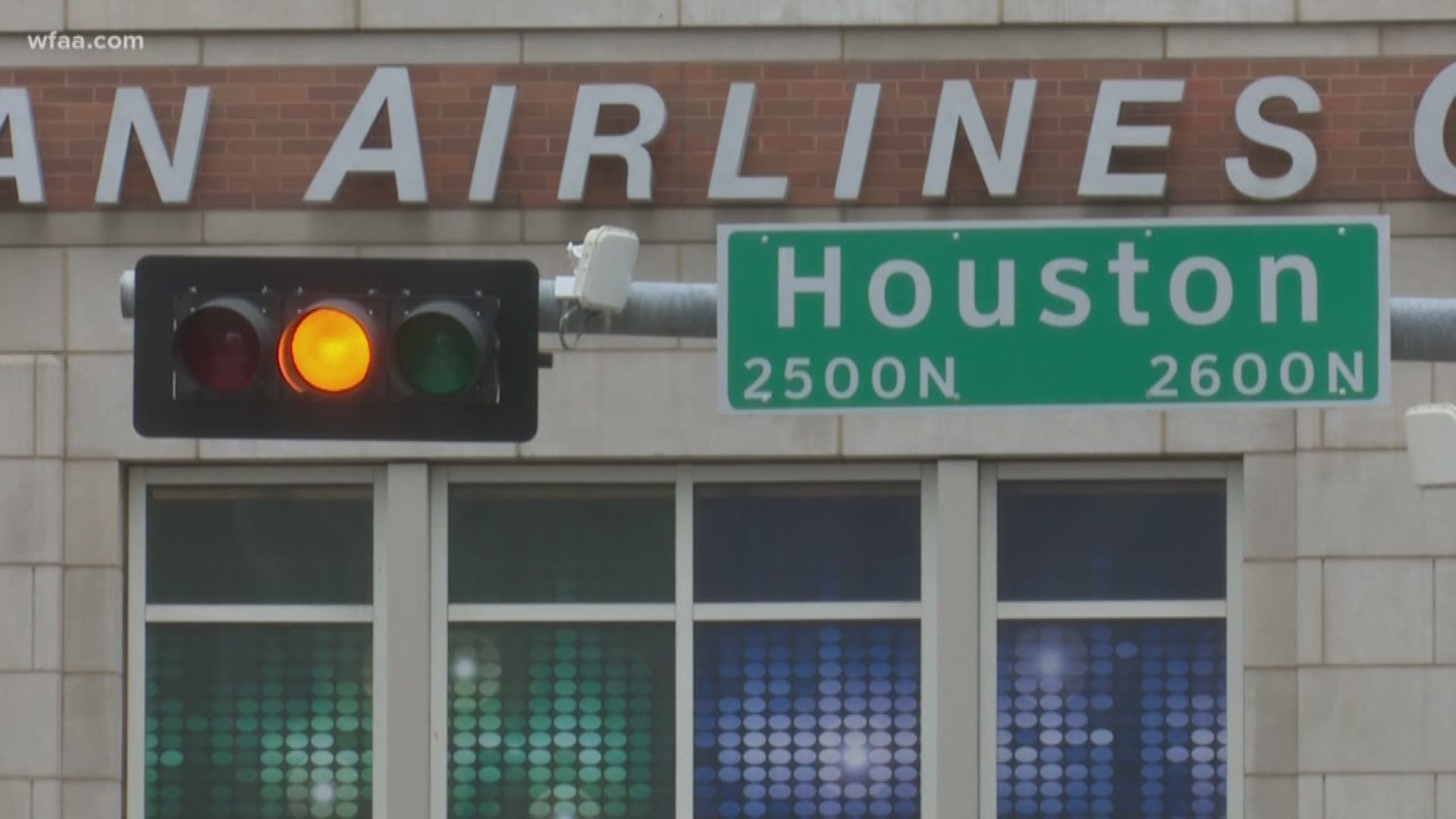 A Dallas mayoral candidate wants to rename part of Houston Street in front of the American Airlines Center after Dirk Nowitzki.