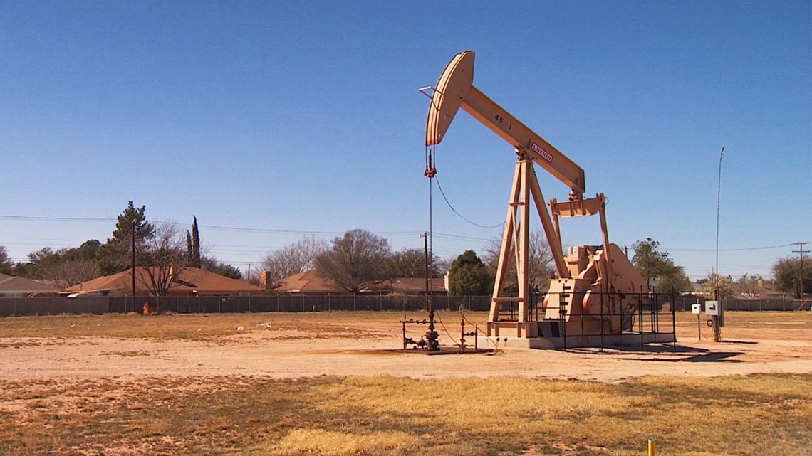 Schlumberger sells frac operations to Liberty Oil Services